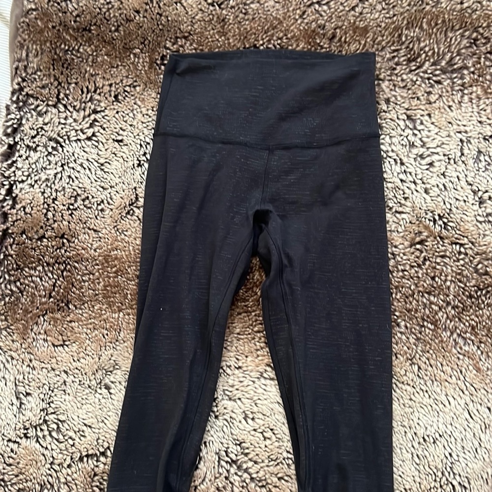 Black lululemon align patterned